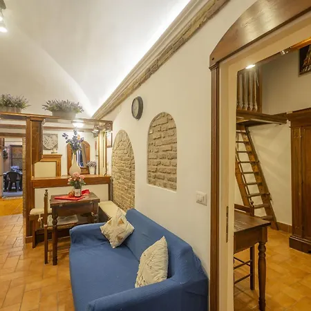 Piazza Navona Lovely Nest Apartment